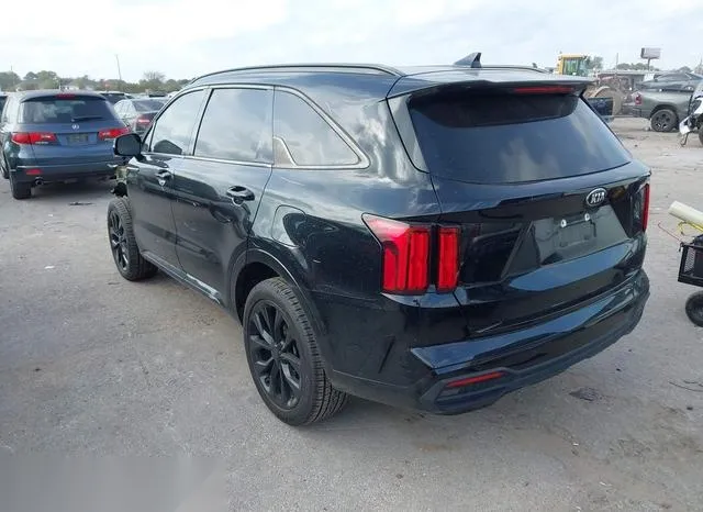 5XYRKDLF4MG015044 2021 2021 KIA Sorento- SX 3