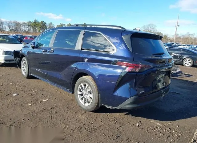 5TDKSKFCXRS144343 2024 2024 Toyota Sienna- LE 3