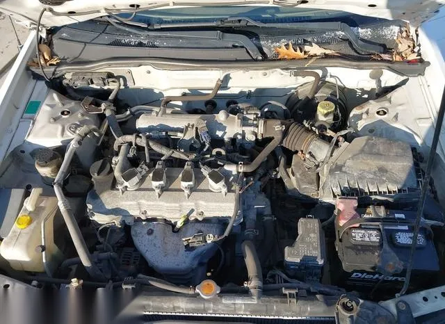 3N1CB51D76L592615 2006 2006 Nissan Sentra- 1-8S 10