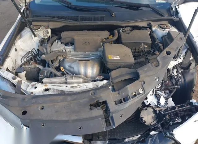 4T1BF1FK4HU411228 2017 2017 Toyota Camry- SE 10