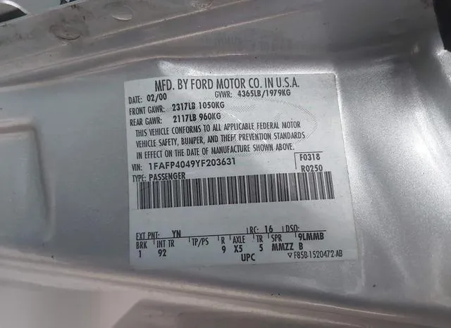 1FAFP4049YF203631 2000 2000 Ford Mustang 9