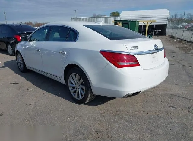 1G4GB5G35GF108767 2016 2016 Buick Lacrosse- Leather 3