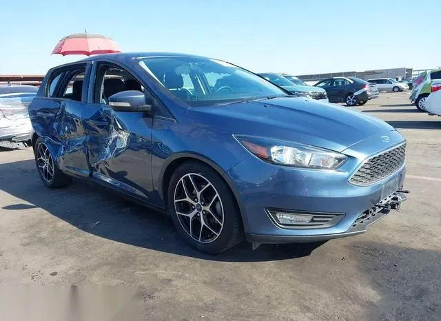 1FADP3M2XJL211397 2018 2018 Ford Focus- Sel 6