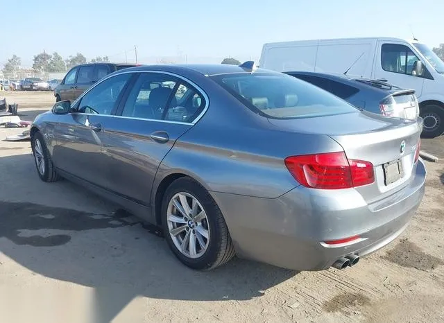 WBA5A5C52GD526296 2016 2016 BMW 5 Series- 528I 3