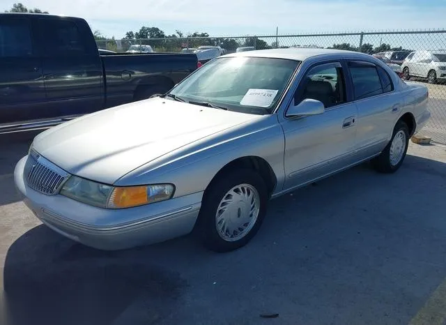 1LNLM97V9SY748320 1995 1995 Lincoln Continental 2