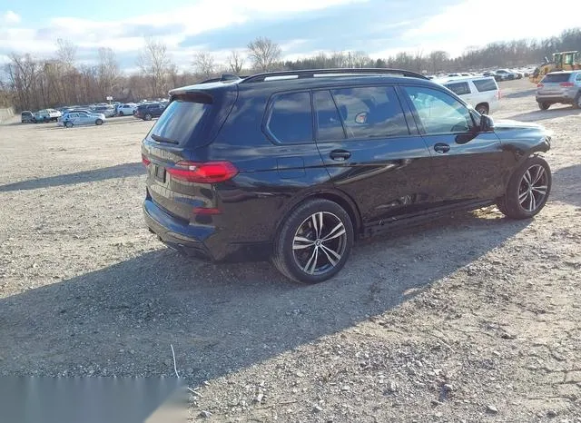 5UXCW2C08N9M10405 2022 2022 BMW X7- Xdrive40I 4