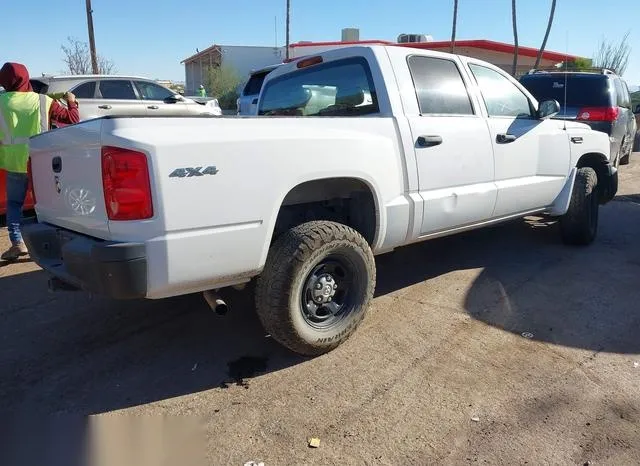 1D7HW28KX8S597215 2008 2008 Dodge Dakota- ST 4