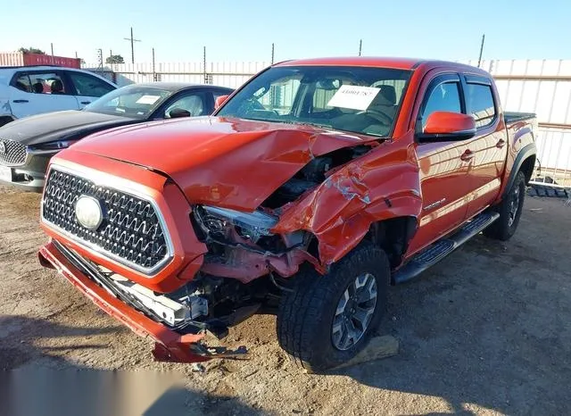 5TFCZ5AN2JX122555 2018 2018 Toyota Tacoma- Trd Off Road 6