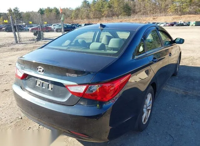 5NPEB4AC2DH793293 2013 2013 Hyundai Sonata- Gls 4