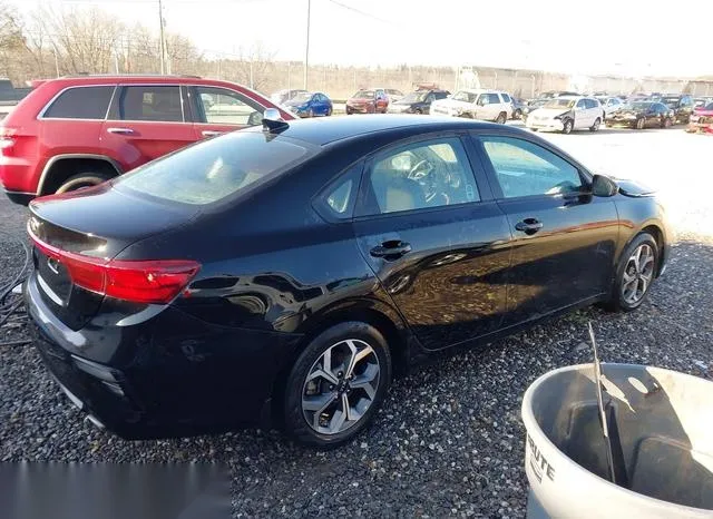 3KPF24AD9ME358773 2021 2021 KIA Forte- Lxs 4