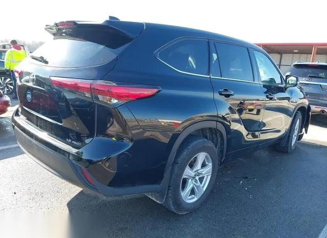 5TDBZRBH7MS152365 2021 2021 Toyota Highlander- LE 4