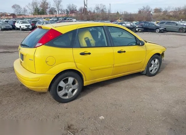 1FAFP37N26W142550 2006 2006 Ford Focus- ZX5 4