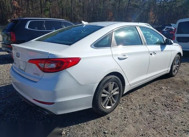 5NPE24AF4FH143443 2015 2015 Hyundai Sonata- SE 4