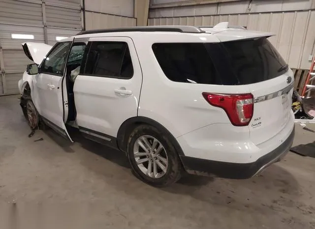 1FM5K7D81HGD51815 2017 2017 Ford Explorer- Xlt 3