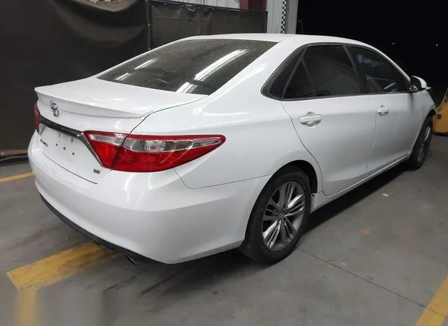 4T1BF1FK4GU593091 2016 2016 Toyota Camry- SE 4