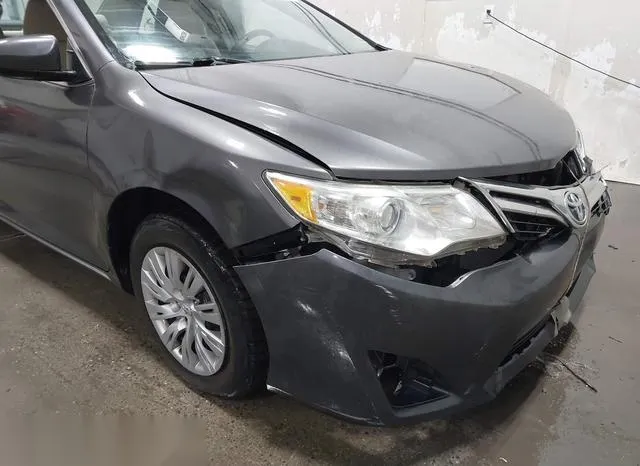 4T1BF1FK0EU336619 2014 2014 Toyota Camry- LE 6