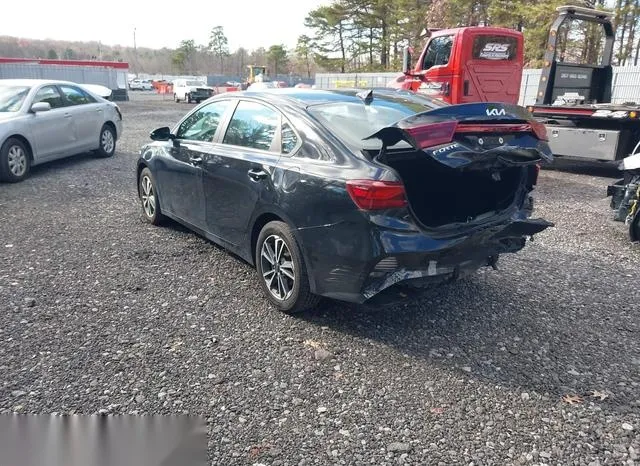 3KPF24AD9NE429214 2022 2022 KIA Forte- Lxs 3