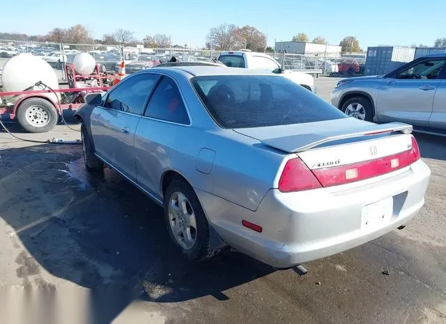 1HGCG2257YA036076 2000 2000 Honda Accord- 3-0 EX 3