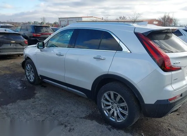 1GYFZDR49NF105003 2022 2022 Cadillac XT4- Awd Premium Luxury 3