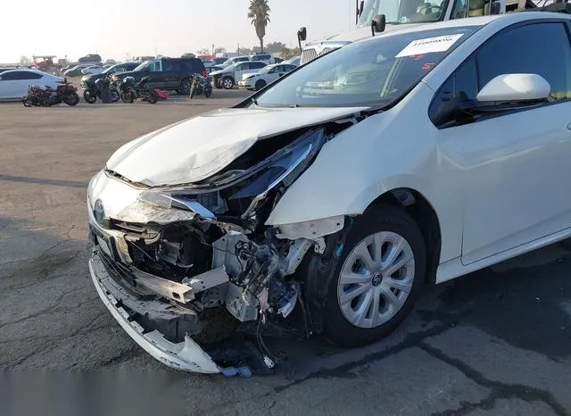 JTDKARFU0L3105015 2020 2020 Toyota Prius- LE 6