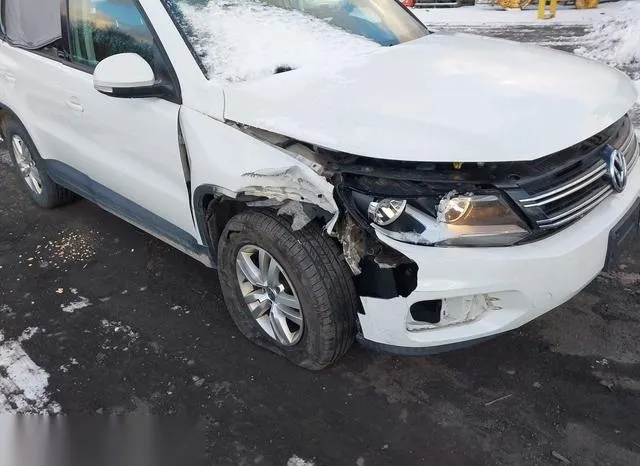 WVGBV7AX7GW571440 2016 2016 Volkswagen Tiguan- S 6