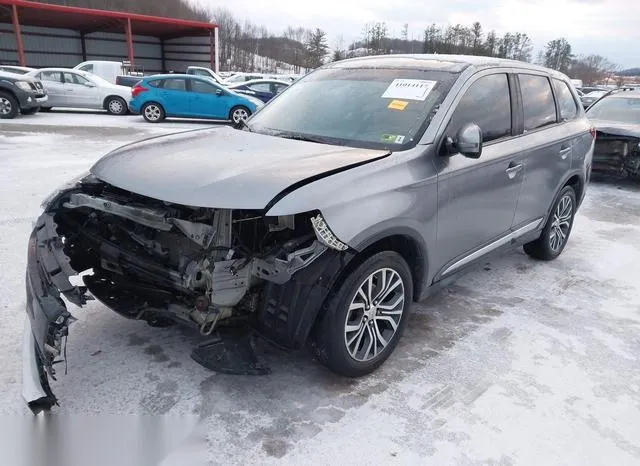 JA4AZ3A38HZ008935 2017 2017 Mitsubishi Outlander- SE 2