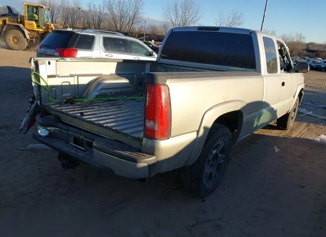 2GCEK19B661111157 2006 2006 Chevrolet Silverado 1500- LT1 4