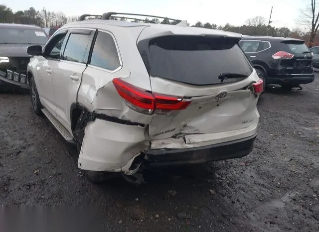 5TDJZRFH2HS447417 2017 2017 Toyota Highlander- Xle 6