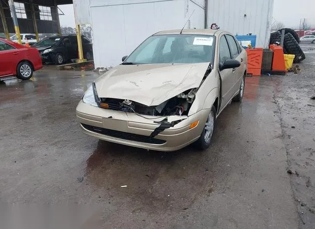 1FAFP34P51W345821 2001 2001 Ford Focus- SE 6