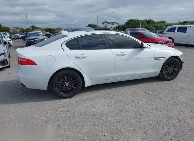 SAJAD4FX9JCP35047 2018 2018 Jaguar XE- 25T Premium 4