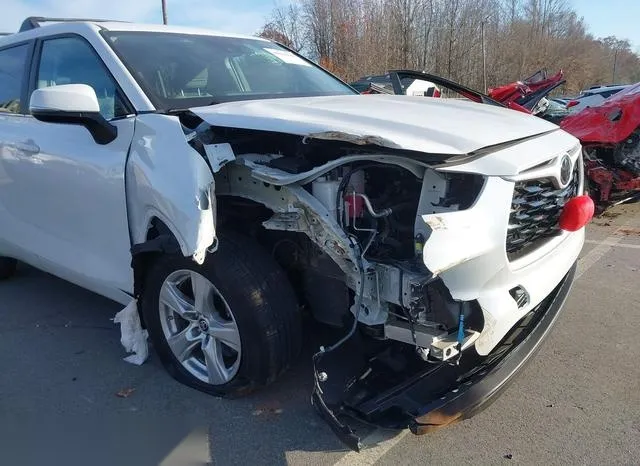 5TDKDRAH7PS033736 2023 2023 Toyota Highlander- L 6