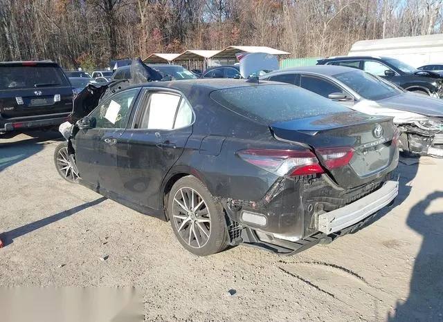 4T1G11AK4MU408710 2021 2021 Toyota Camry- SE 3