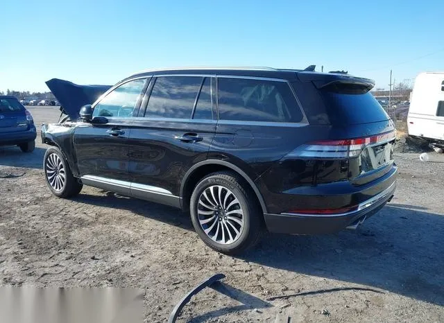 5LM5J6XC3PGL15262 2023 2023 Lincoln Aviator- Standard 3