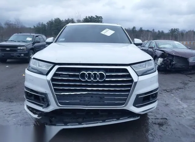 WA1VAAF74HD005942 2017 2017 Audi Q7- 3-0T Premium 6