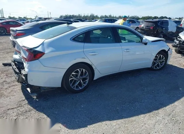 5NPEL4JA7MH120656 2021 2021 Hyundai Sonata- Sel 4