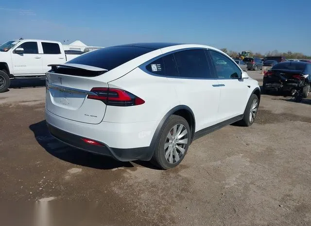 5YJXCAE26KF185794 2019 2019 Tesla Model X- 100D/75D/Long Range 4