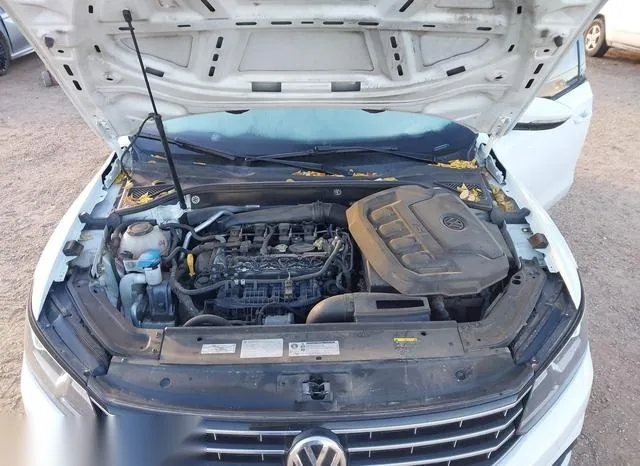 1VWLA7A36KC006752 2019 2019 Volkswagen Passat- 2-0T Wolfsbu 10