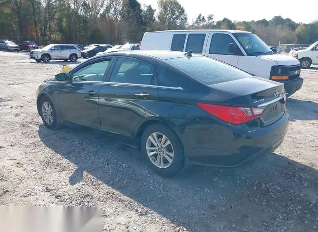 5NPEB4AC2BH301102 2011 2011 Hyundai Sonata- Gls 3