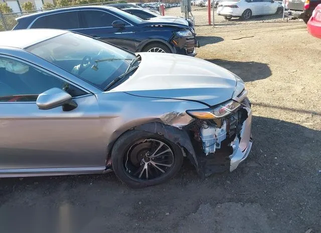 4T1B11HK7KU730397 2019 2019 Toyota Camry- SE 6