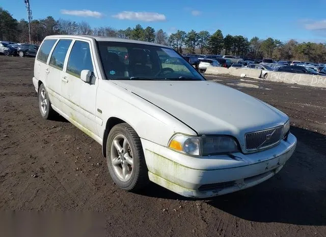 YV1LW564XW2484804 1998 1998 Volvo V70- Glt 1