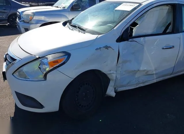 3N1CN7AP2KL874541 2019 2019 Nissan Versa- 1-6 SV 6