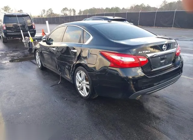 1N4BL3AP7HC137627 2017 2017 Nissan Altima 3