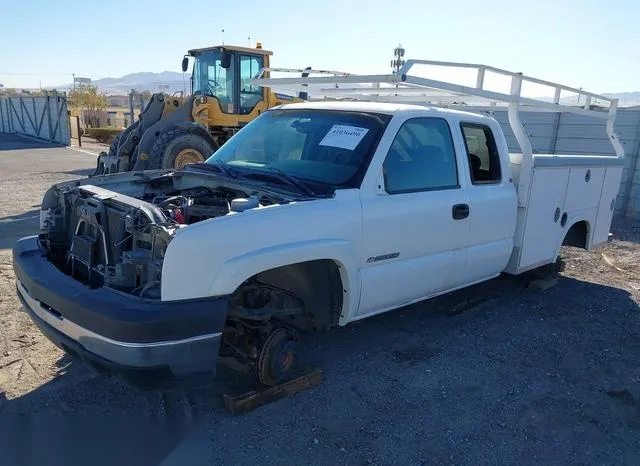 1GBHC29U56E197999 2006 2006 Chevrolet Silverado- C2500 Heav 2