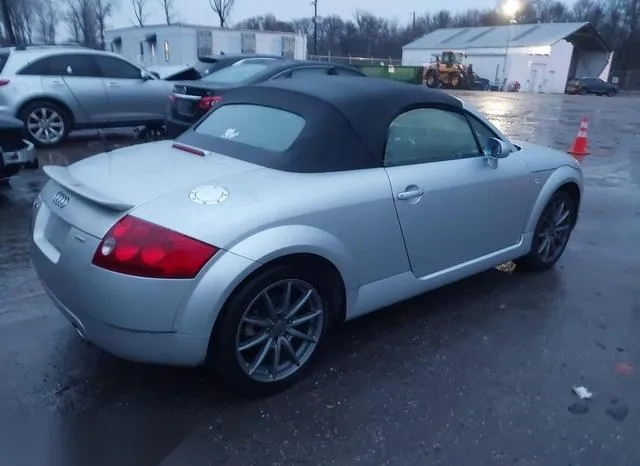 TRUUT28N211005061 2001 2001 Audi TT 4