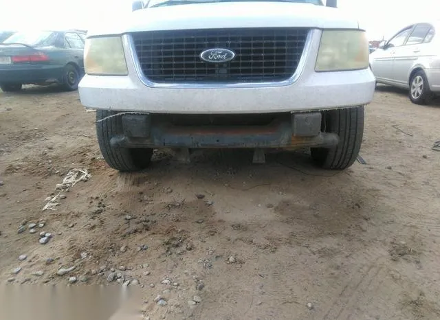 1FMPU15525LB00695 2005 2005 Ford Expedition- Xlt 6