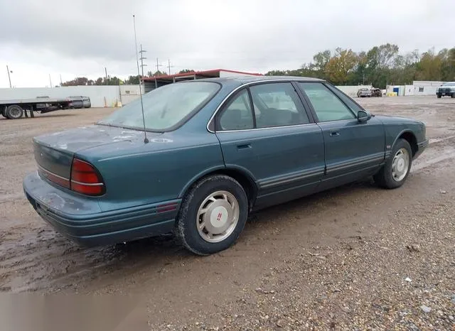 1G3HN52KXS4823241 1995 1995 Oldsmobile 88- Royale 4