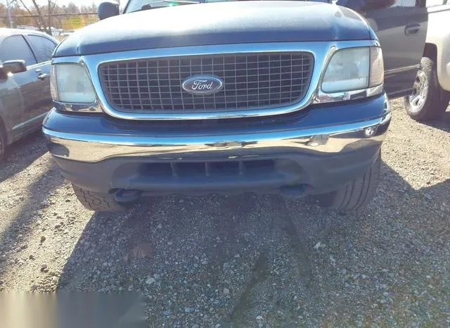 1FMFU16L42LA18505 2002 2002 Ford Expedition- Xlt 6