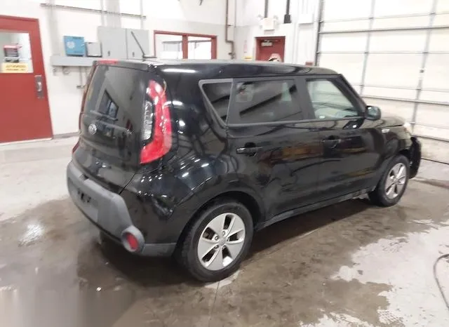 KNDJN2A21F7120097 2015 2015 KIA Soul 4