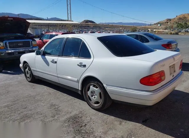 WDBJF70H6XA943580 1999 1999 Mercedes-Benz E 430 3