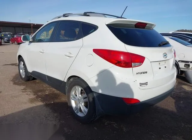 KM8JU3AC2CU422394 2012 2012 Hyundai Tucson- Gls 3